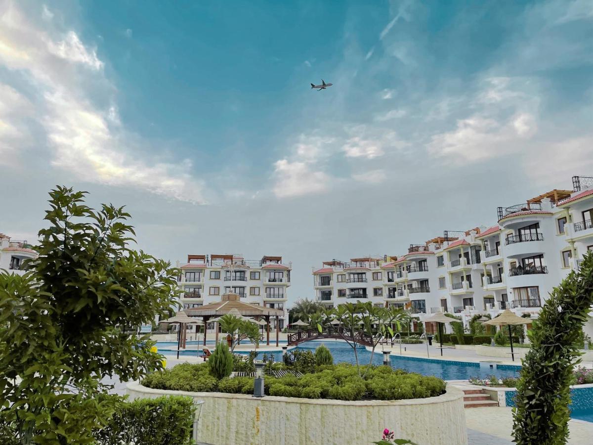Sharm Hills Aqua Park Resort Екстер'єр фото