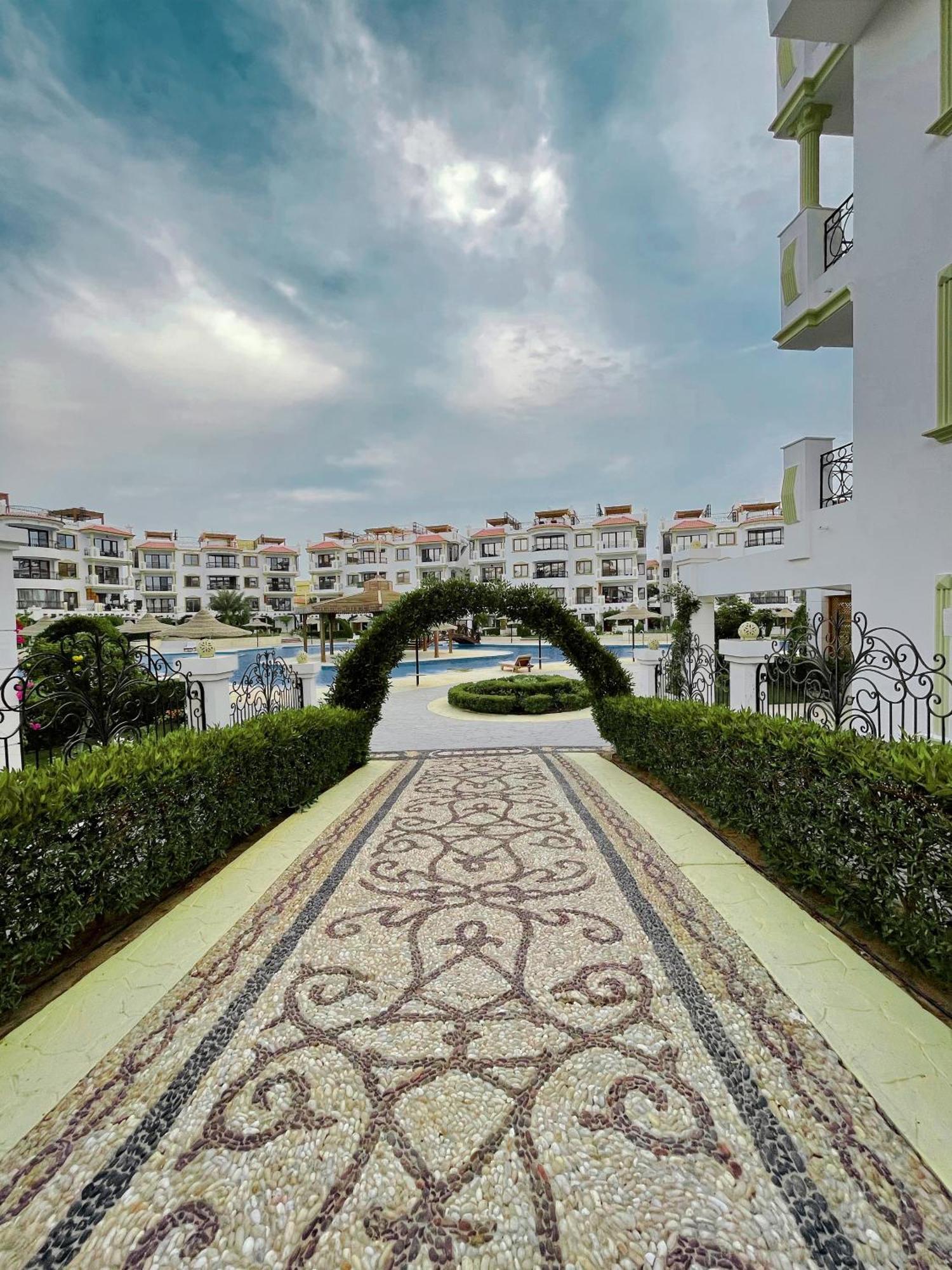 Sharm Hills Aqua Park Resort Екстер'єр фото