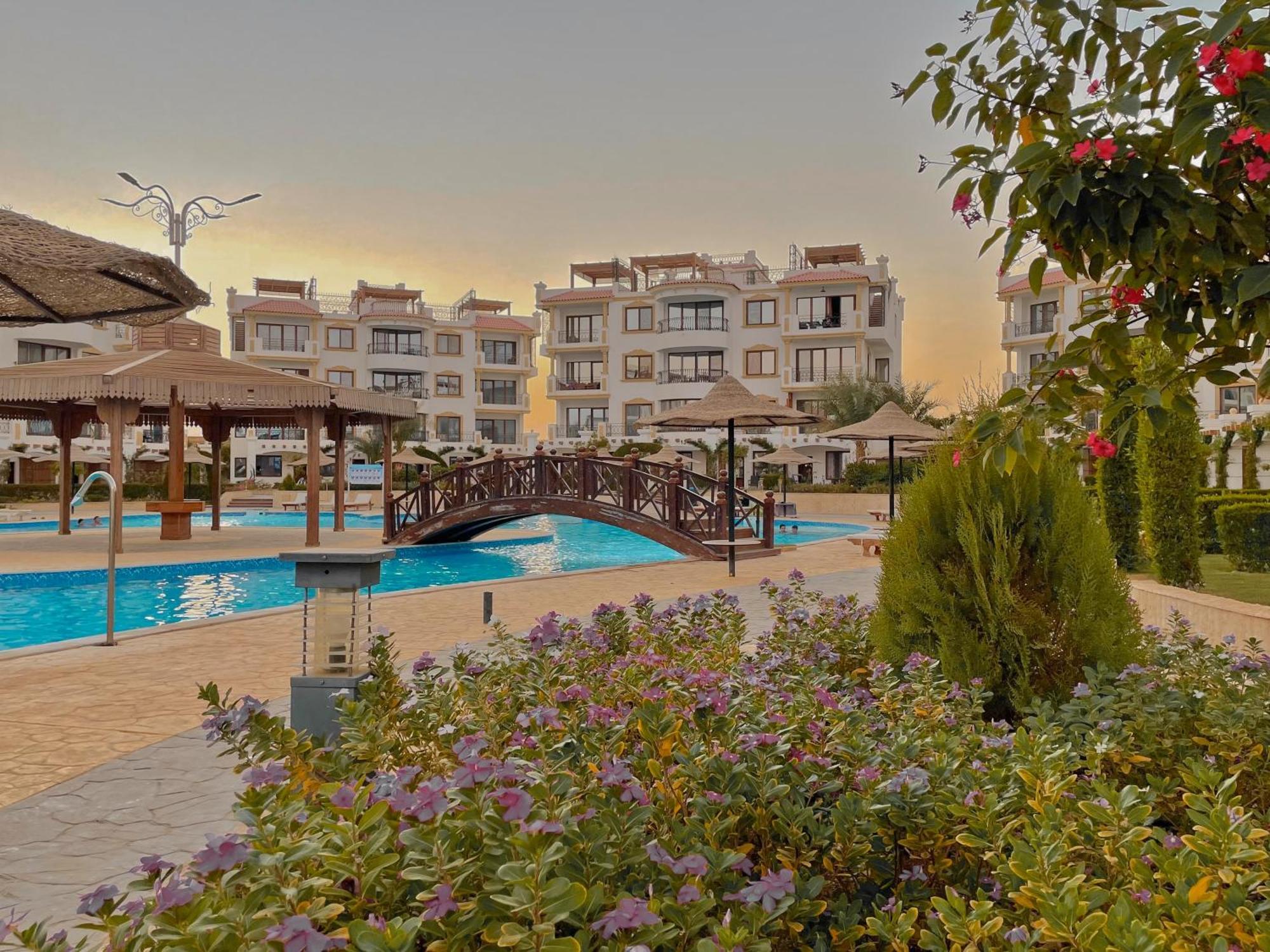 Sharm Hills Aqua Park Resort Екстер'єр фото