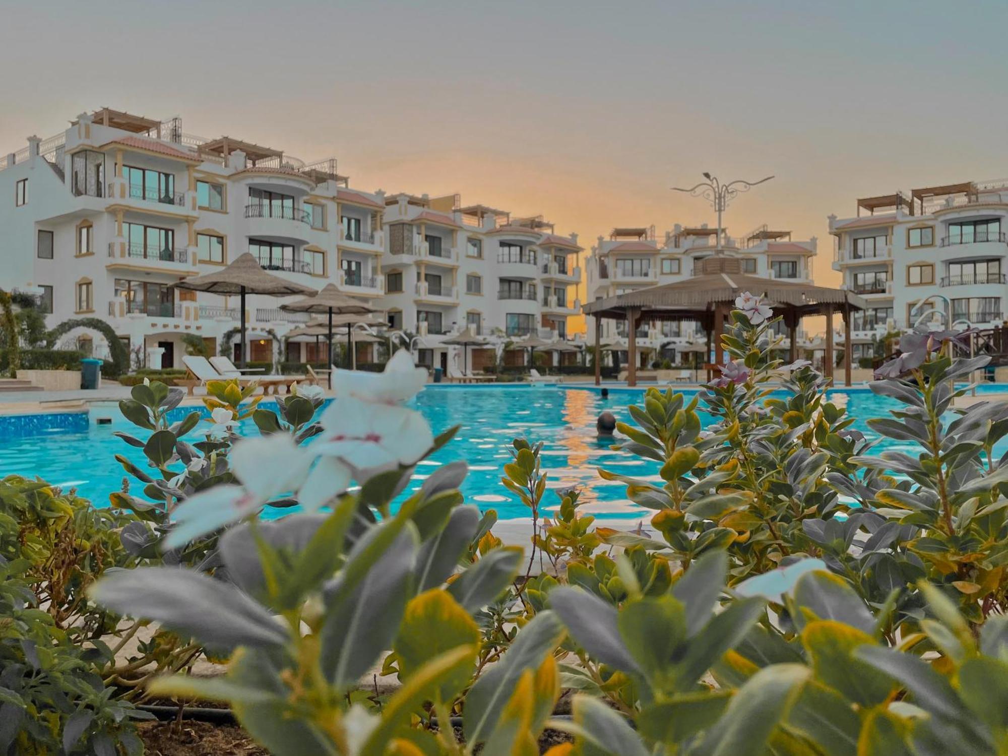 Sharm Hills Aqua Park Resort Екстер'єр фото