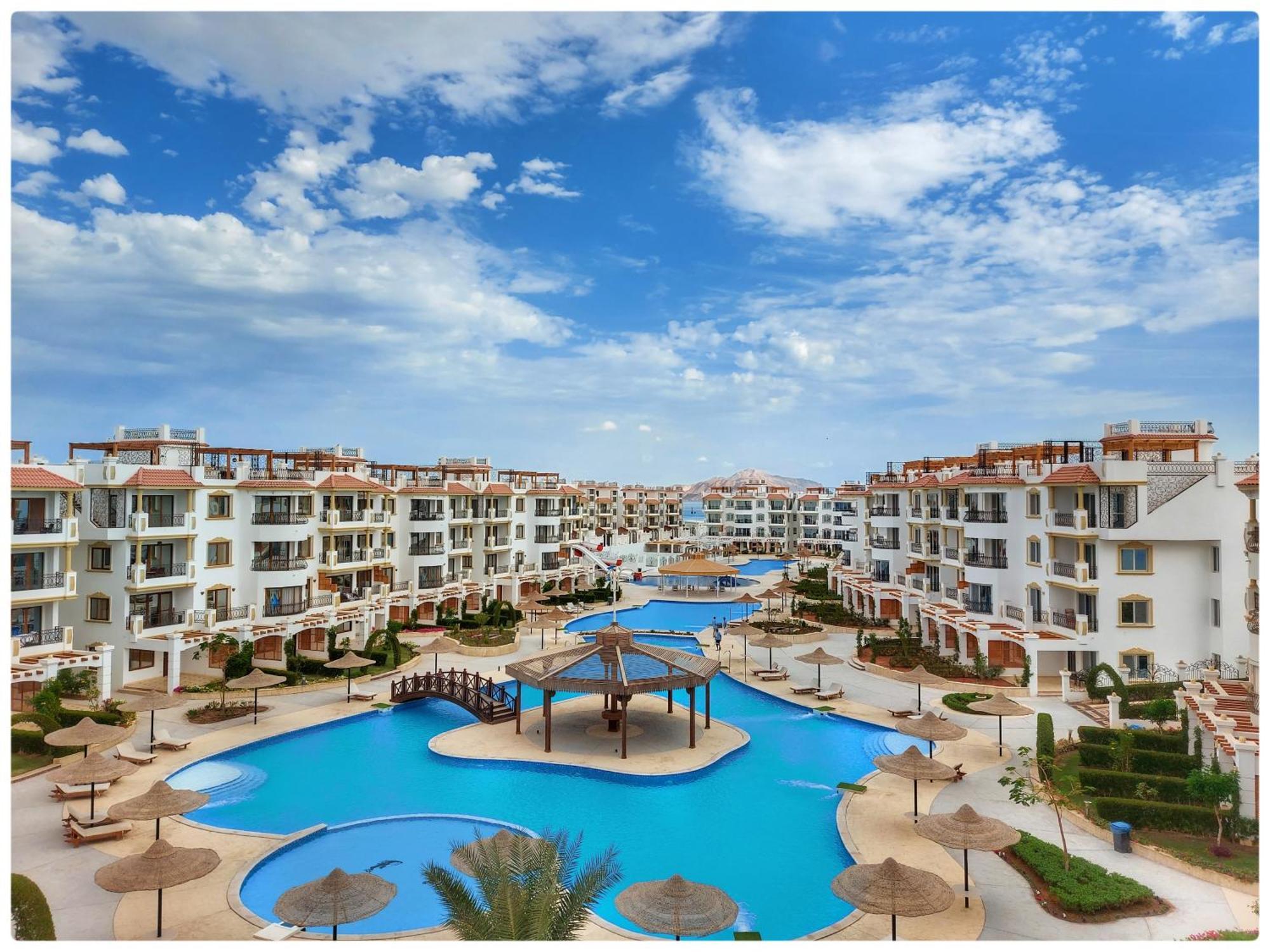 Sharm Hills Aqua Park Resort Екстер'єр фото