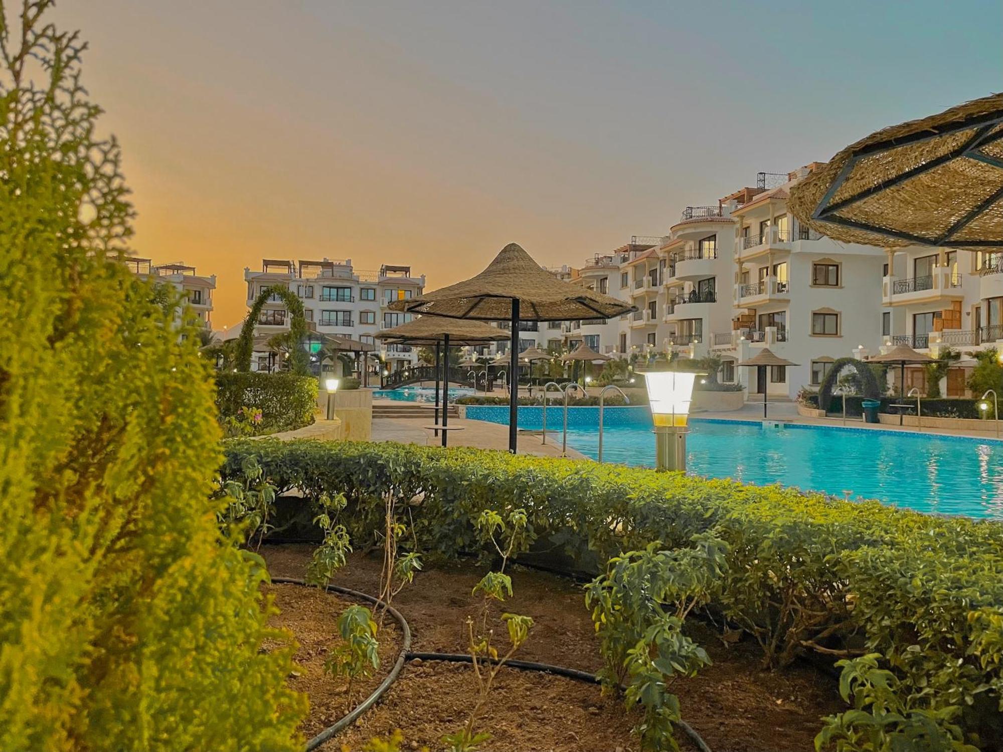 Sharm Hills Aqua Park Resort Екстер'єр фото