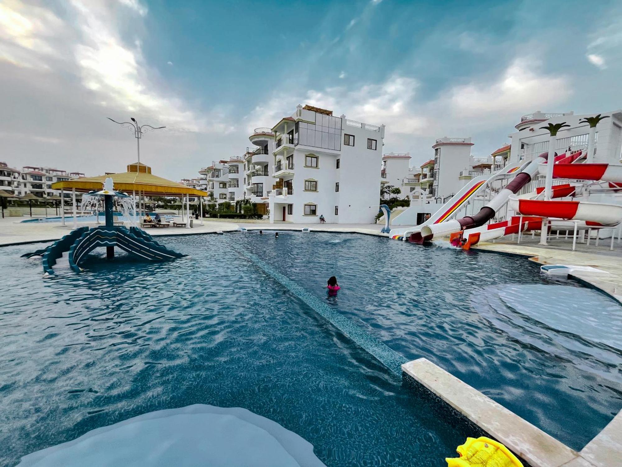 Sharm Hills Aqua Park Resort Екстер'єр фото