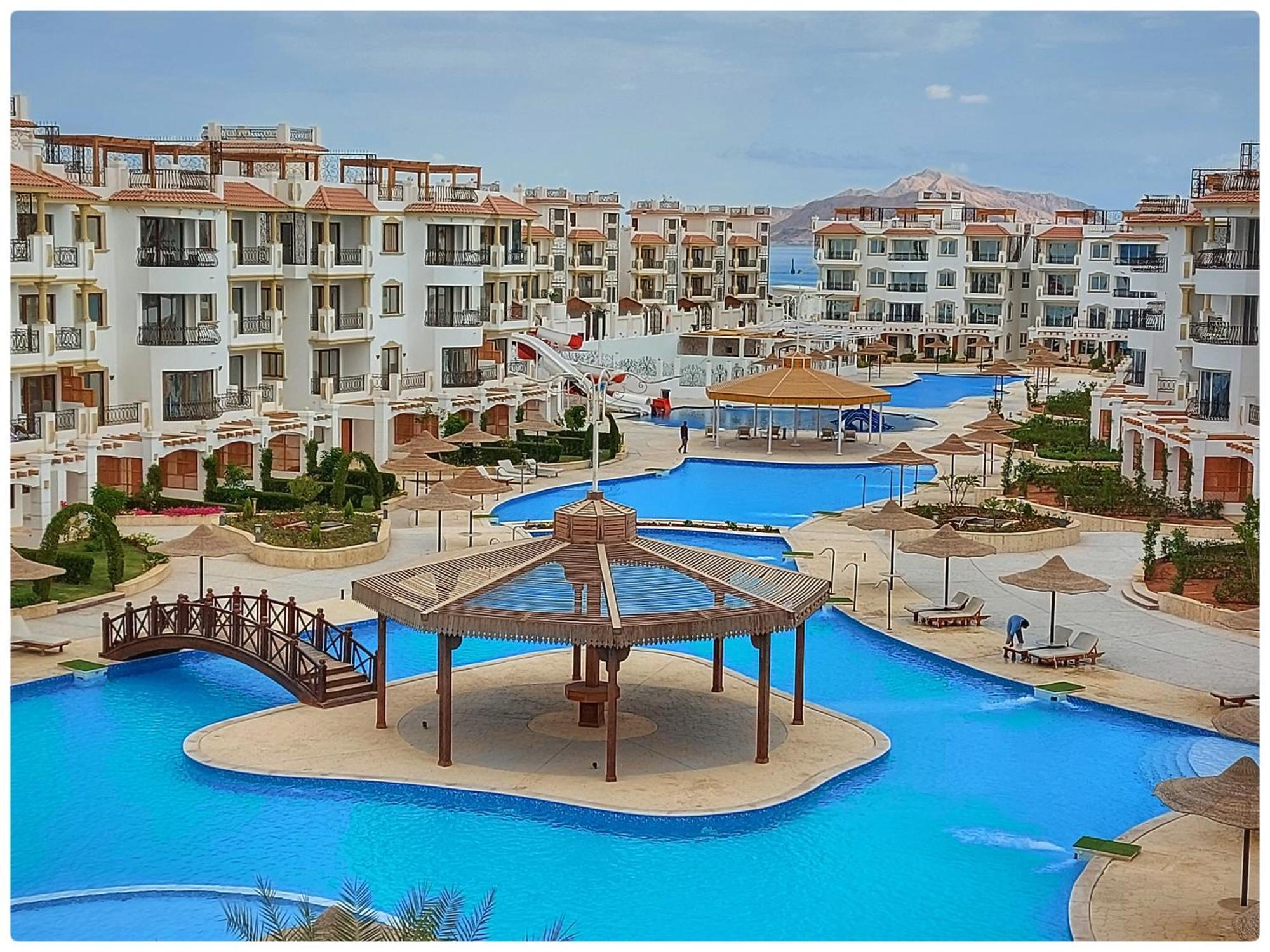 Sharm Hills Aqua Park Resort Екстер'єр фото