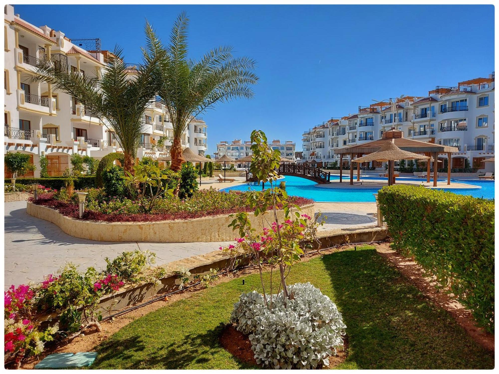 Sharm Hills Aqua Park Resort Екстер'єр фото
